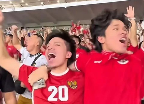 Aksi Selebrasi Ibnu Jamil, Atta Halilintar hingga Ganindra Bimo Sambut Kemenangan Timnas Indonesia di Stadion GBK