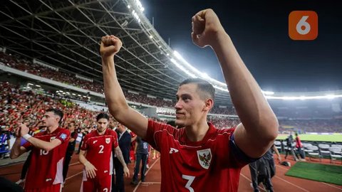 Timnas Indonesia - Mees Hilgers, Calvin Verdonk, Jay Idzes, Kevin Diks (Bola.com/Adreanus Titus)