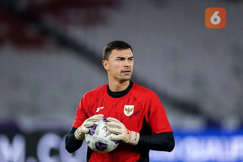Timnas Indonesia - Mees Hilgers, Calvin Verdonk, Jay Idzes, Kevin Diks (Bola.com/Adreanus Titus)
