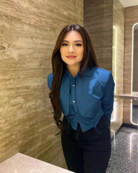 Isu panas Ridwan Kamil dan selebgram Lisa Mariana menyeret nama Nathalie Holscher. Mantan istri Sule konon pernah membantu Lisa setelah melahirkan. (Foto: Dok. Instagram @nathalieholscher)