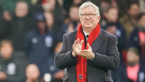 Tokoh lainnya adalah Roy Keane. Menurutnya, Liga Super Eropa hanya bergantung kepada uang dan keserakahan dan berharap FIFA dapat menghentikannya. (AFP/Nick Potts/Pool)