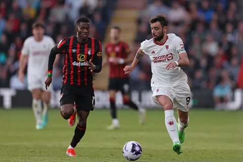 Bruno Fernandes saat ini menjadi pemain vital di skuat Manchester United. Didatangkan dari Sporting CP pada transfer musim dingin 2020, Setan Merah harus merogoh kocek sebesar 63 juta euro. S