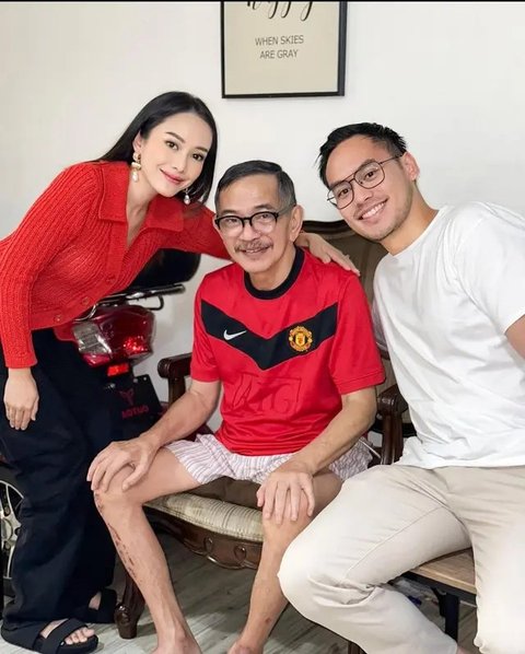 Potret beberapa tahun lalu Ray Sahetapy, kini disebut tengah sakit (Foto: instagram raysahetapy)