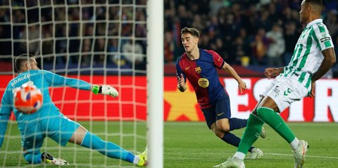 Panas! Raphinha Cekcok dengan Hansi Flick dan Ter Stegen Usai Hasil Imbang Lawan Betis