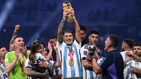 Kapten Timnas Argentina, Lionel Messi, mencetak hattrick ke-57 sepanjang kariernya saat tampil melawan Curacao pada FIFA Matchday, Rabu (29/3/2023) pagi WIB. (AFP/Juan Mabromata)