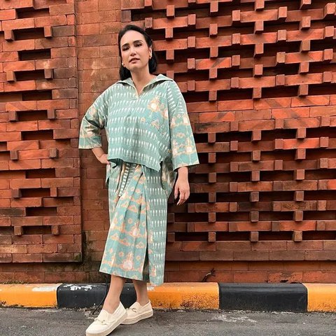 Potret Feby Febiola (credit: instagram @febyfebiola_)
