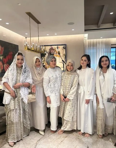 Syifa Hadju Halal Bihalal di Keluarga El Rumi (Sumber: IG/@elelrumi)