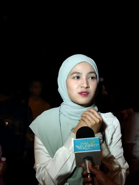Cut Syifa sempat menargetkan diri menikah di usia 21 tahun. Hingga usianya 26 tahun, cita-cita ini belum tercapai. Bahkan pacar saja belum punya. (Foto: Dok. Instagram @cutsyifaa)