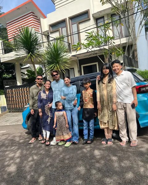 Potret 6 Artis Rayakan Lebaran 2025 Bareng Keluarga Kekasih. (Sumber: Instagram/elelrumi/omara.esteghlal)