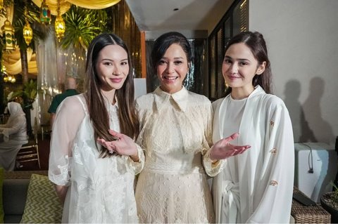4 Potret El Rumi dan Syifa Hadju Rayakan Lebaran Bareng, Posting Foto Mesra dengan Outfit Kece