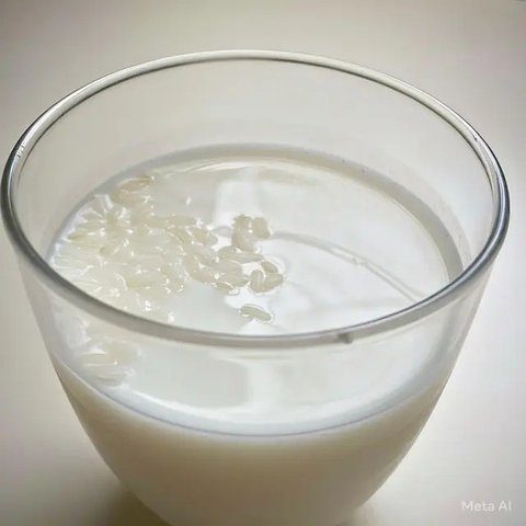 Buat susu dan kacang almond untuk mengompres mata panda. (Foto: pixabay.com)