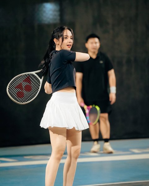 Potret Cantik Lyodra Main Tenis Ditemani Randy Martin dan Davina Karamoy, Tetap Stylish dan Sporty