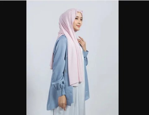 5 Model Hijab Pashmina yang Simpel dan Stylish, Inspirasi Bikin Tampilanmu Makin Elegan