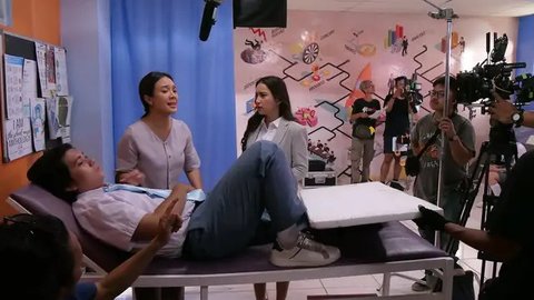 Potret Terbaru Dea Ananda Kembali Debut Akting untuk Series 'Culture Shock' Usai Vakum Bertahun-tahun