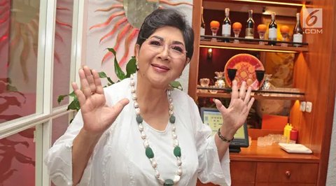  Saya Mengenal Almarhumah Sejak Kecil