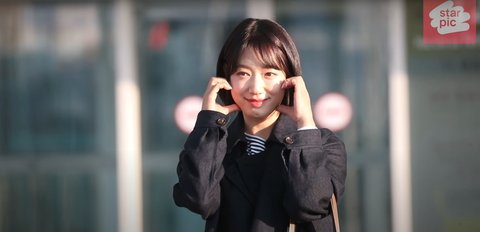 Potret Park Shin Hye dengan Model Rambut Terbaru, Potongan Pendek yang Lebih Fresh
