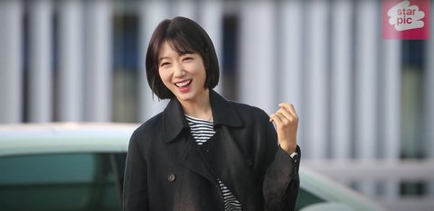 Potret Park Shin Hye dengan Model Rambut Terbaru, Potongan Pendek yang Lebih Fresh