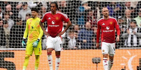 MU Cadangkan Andre Onana, Eh Altay Bayindir Sama Saja Kelakuannya Bikin Blunder