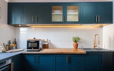 5 Model Kitchen Set Minimalis 2025 yang Bikin Dapur Terlihat Luas dan Estetik