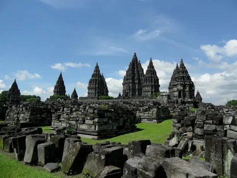 Backpacker Pemula Wajib Tahu, 7 Destinasi Seru dan Ramah Kantong di Pulau Jawa