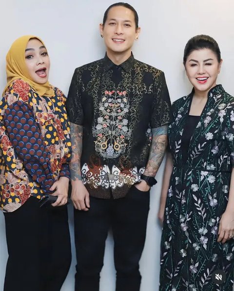 8 Gaya Old Money Desiree Tarigan Mantan Istri Hotma Sitompul yang Akrab Rieta Amalia Ibunda Nagita Slavina