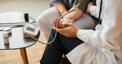 Waspadai Gejala Darah Tinggi, Segera Konsultasi ke Dokter Jika Mengalami Tanda-Tanda ini