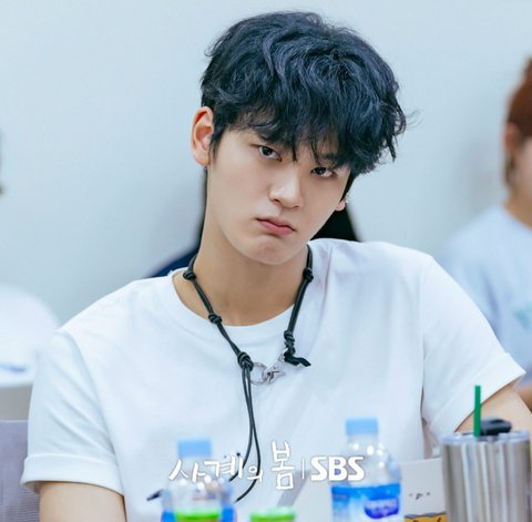 7 Potret Menarik Para Pemeran Drakor SBS 'Spring of Youth' yang Akan Mengguncang Layar Kaca