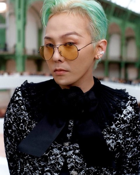 Tak Hanya Jago Akting dan Bernyanyi, 7 Artis Korea Ini Tetap Kuliah hingga Ada yang Lulus S2