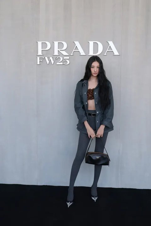 Keren Banget, Baru Umur 19 Tahun Gawon MEOVV Susul Karina Aespa dan Sana TWICE Jadi Brand Ambassador PRADA
