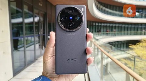 7 Rekomendasi HP Kamera Terbaik April 2025, Lengkap dengan Harga Terbaru