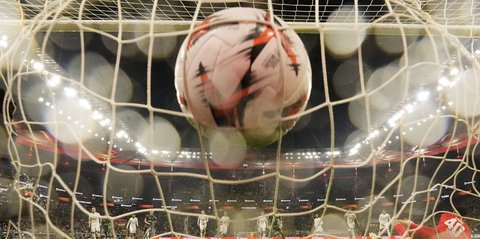 Manchester United Butuh 2 Poin agar Tak Degradasi