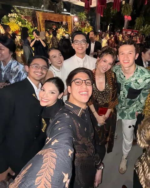 9 Potret Tamu Artis di Pernikahan Brandon Salim dan Dhika Himawan, Ada Sheila On 7