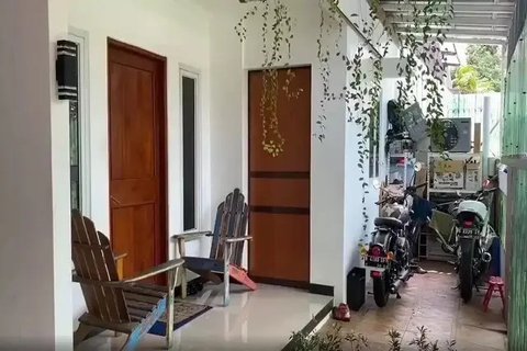 Potret Dapur Sederhana di Rumah Cak Lontong