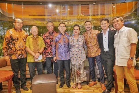 Didukung Kementerian Kebudayaan, Fadli Zon dan Giring Ganesha Hadiri Gala Premiere Film 'Perang Kota' yang Dibintangi Ariel Tatum