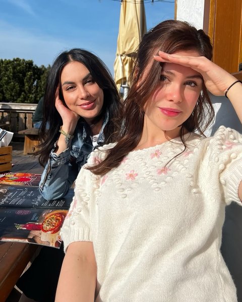 Potret Kebersamaan Sophia Latjuba dengan Manuella Aziza Sang Putri, Ibu Anak bak Bidadari Kembar