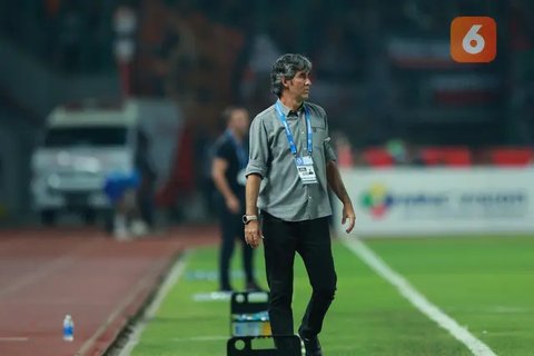 Pelatih Bali United, Stefano Cugurra Teco. (Bola.com/Alit Binawan)