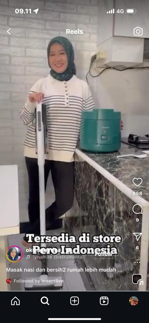 Momen kebersamaan Okie Agustina dan si bungsu di Tanah Suci. (credit: instagram.com/okieagustina_)