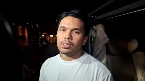 Aaliyah Massaid dan Thariq Halilintar tengah menanti hadirnya anak mereka yang pertama. Kini kehamilan Aaliyah Massaid memasuki usia 7 bulan.