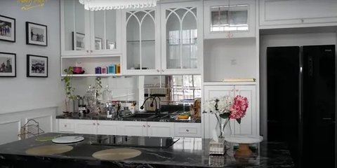 Image: YouTube/Ikang Fawzi Official