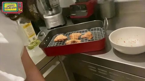 Dapur Maia Estianty. (Youtube/MAIA ALELDUL TV)