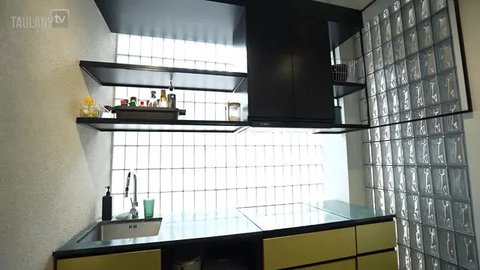 Ilustrasi Dapur Fathia Izzati (Image by TAULANY TV on YouTube)