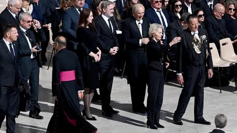 FOTO: Deretan Pemimpin Dunia Hadiri Pemakaman Paus Fransiskus, Ada Donald Trump hingga Pangeran Inggris