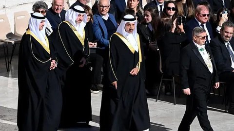 FOTO: Deretan Pemimpin Dunia Hadiri Pemakaman Paus Fransiskus, Ada Donald Trump hingga Pangeran Inggris