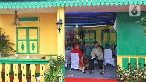 FOTO: Ribuan Warga Ramaikan Lebaran Betawi 2025