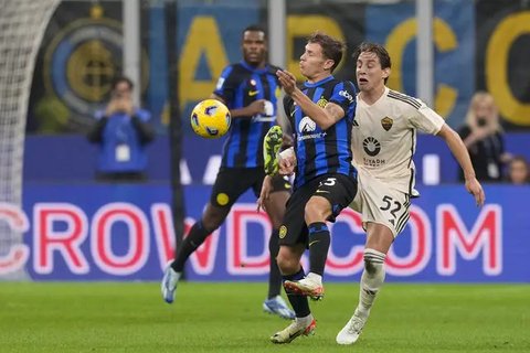 Liga Italia - Inter Milan Vs AS Roma (Bola.com/Adreanus Titus)