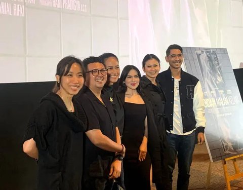 Beberapa hari lalu, Davina Karamoy bikin geger jagat maya gara-gara curhat soal orang ketiga. Curhat ini diunggah di Instagram dan jadi omongan netizen. (Foto: Dok. Instagram @davinaakaram