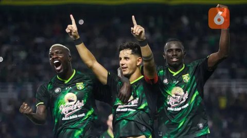 BRI Liga 1 - Arema FC Vs Persebaya Surabaya (Bola.com/Adreanus Titus)