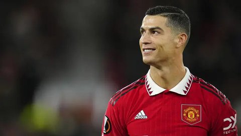 Artikel 10 Tahun Bola.com - 10 Pemain yang kariernya meroket setelah ganti posisi (Bola.com/Adreanus Titus)