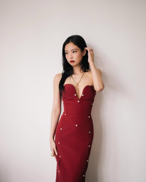 Jennie BLACKPINK Rilis 7 MV untuk Album Ruby, Video Musik 'Seoul City' Tampilkan Visual Memukau