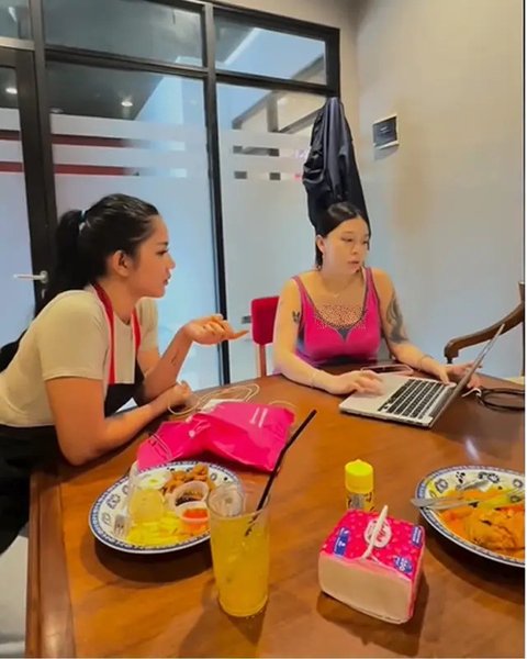 Eriska Nakesya umumkan pisah dari Young Lex. (sumber: Instagram/eriskanakesya)